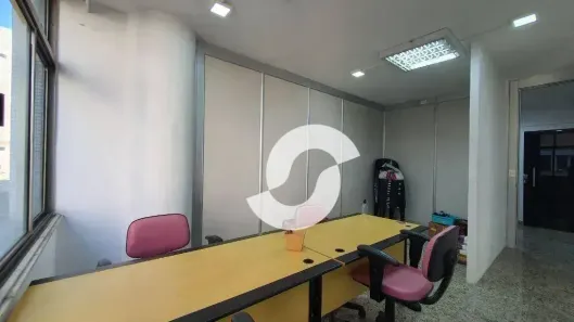 Sala Comercial à venda, 128m² no Centro, Niterói