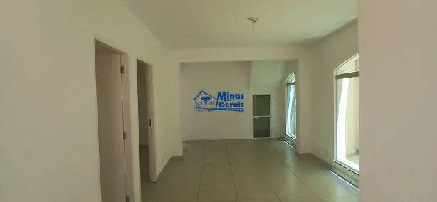 Prédio Comercial para alugar, 250m² no Jardim Satélite, São José dos Campos