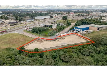 Lote/Terreno para alugar, 7500m² no Novo Mundo, Curitiba