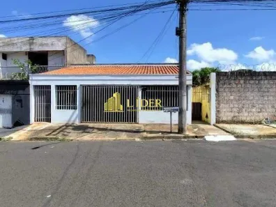 Casa com 7 Quartos à venda, 300m² no Nossa Senhora das Graças, Uberlândia