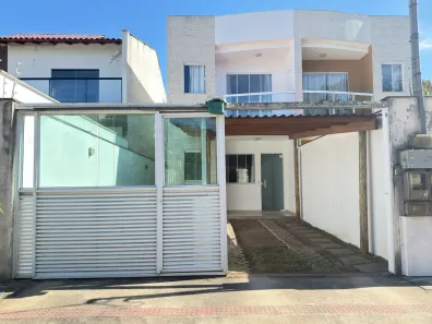Casa com 3 Quartos para alugar, 110m² no Manguinhos, Serra