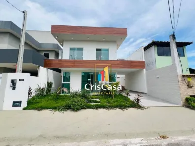 Casa de Condomínio com 3 Quartos à venda, 175m² no Cabiúnas, Macaé