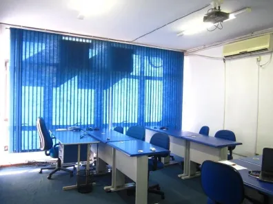 Sala Comercial à venda, 70m² no Cidade Baixa, Porto Alegre