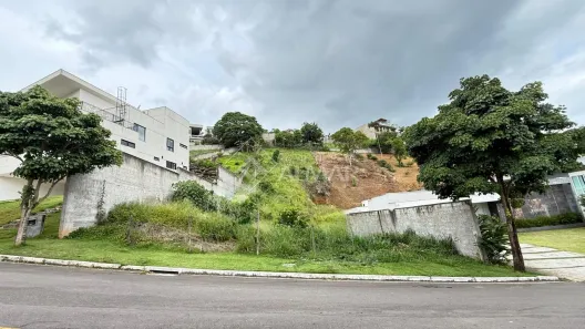 Lote/Terreno à venda, 1303m² no Novo Horizonte, Juiz de Fora