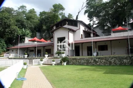 Casa com 2 Quartos à venda, 850m² no Chácaras São Cristóvão, Embu das Artes