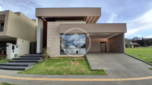 Casa de Condomínio com 4 Quartos à venda, 212m² no Jardins França, Goiânia