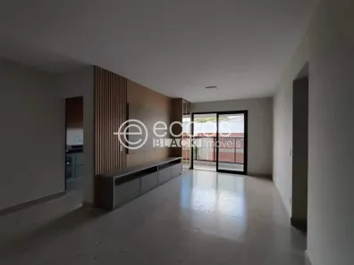 Apartamento com 3 Quartos para alugar, 112m² no Nossa Senhora Aparecida, Uberlândia