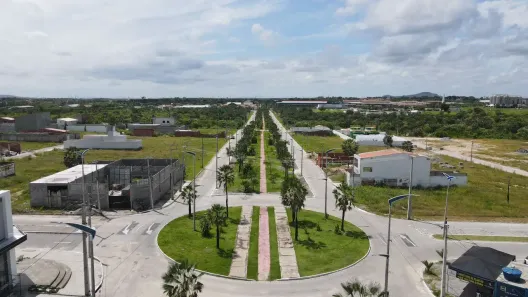 Lote/Terreno à venda, 150m² no Senador Carlos Jereissati, Pacatuba