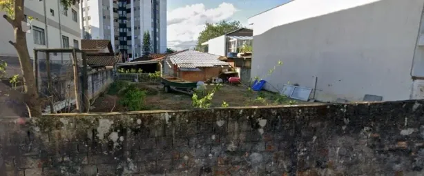 Lote/Terreno à venda, 240m² no Floresta, Joinville