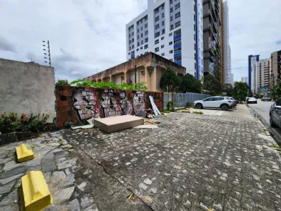 Lote/Terreno à venda, 400m² no Tambaú, João Pessoa