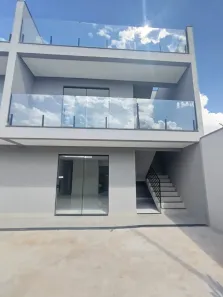Casa com 2 Quartos à venda, 84m² no Nacional, Contagem