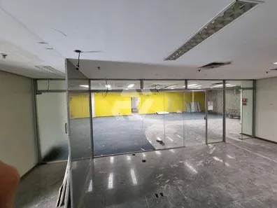 Ponto Comercial para alugar, 315m² no Madureira, Rio de Janeiro