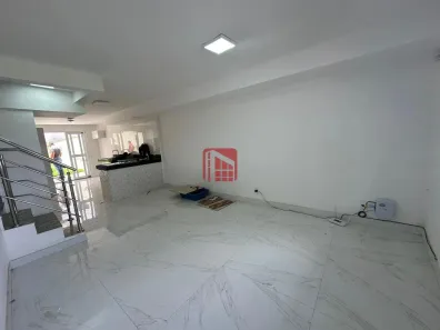 Casa com 3 Quartos à venda, 150m² no Cabral, Contagem