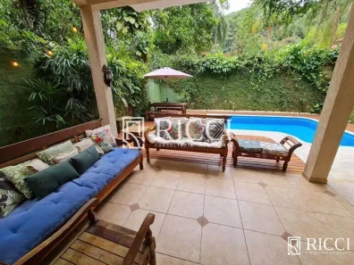 Casa com 5 Quartos à venda, 300m² no Camburi, São Sebastião