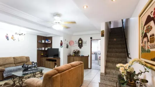 Sobrado com 3 Quartos à venda, 180m² no Vila Invernada, São Paulo