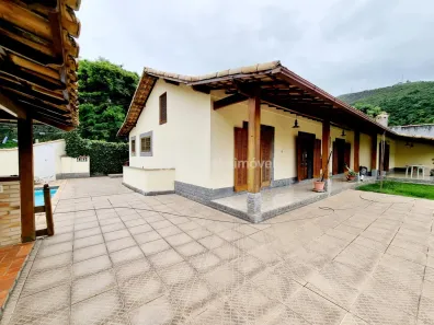 Casa com 4 Quartos à venda, 109m² no Nogueira, Petrópolis