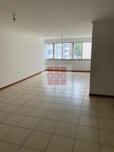Apartamento com 3 Quartos para alugar, 156m² no Cerqueira César, São Paulo