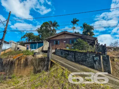 Casa com 3 Quartos à venda, 70m² no Santa Catarina, Joinville