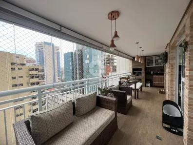 Apartamento com 3 Quartos à venda, 131m² no Gonzaga, Santos