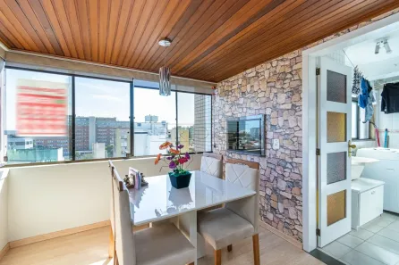 Apartamento com 3 Quartos à venda, 100m² no Menino Deus, Porto Alegre
