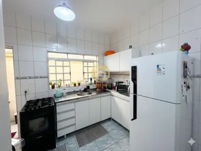 Casa com 2 Quartos à venda, 140m² no Jardim das Oliveiras, Jacareí