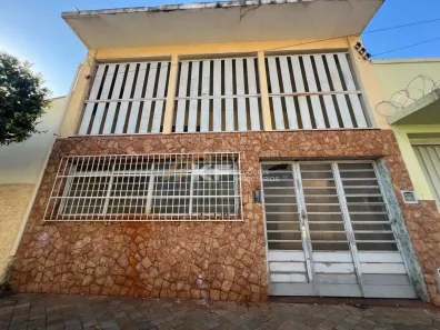 Casa com 5 Quartos à venda, 278m² no Vila Tibério, Ribeirão Preto