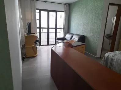 Kitnet para alugar, 32m² no Itararé, São Vicente