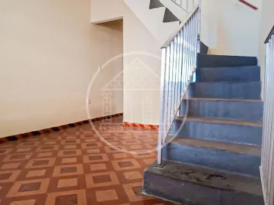 Sobrado com 4 Quartos à venda, 200m² no Jardim Beatriz, São Paulo