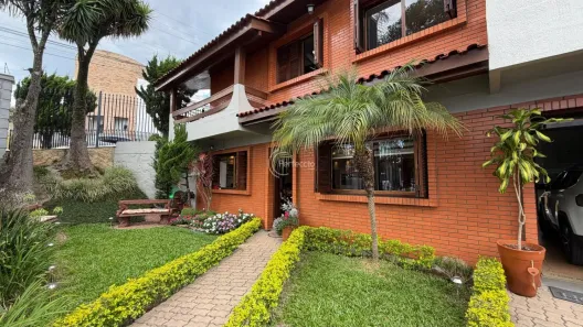 Casa com 3 Quartos à venda, 229m² no Cidade Nova, Caxias do Sul
