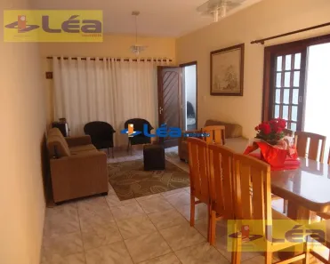Casa com 4 Quartos à venda, 211m² no Jardim Cacique, Suzano
