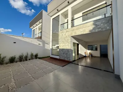 Casa com 3 Quartos à venda, 134m² no Jardim América, Goiânia