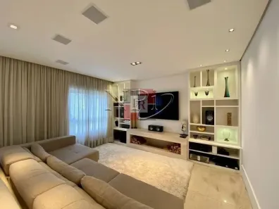 Apartamento com 3 Quartos à venda, 210m² no Vila Olímpia, São Paulo