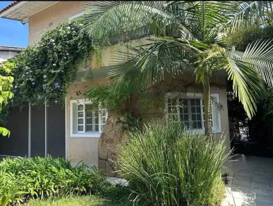 Casa de Condomínio com 4 Quartos à venda, 350m² no Alphaville, Santana de Parnaíba