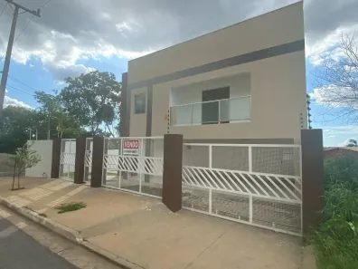 Casa com 4 Quartos para venda ou aluguel, 204m² no Santa Rosa, Cuiabá