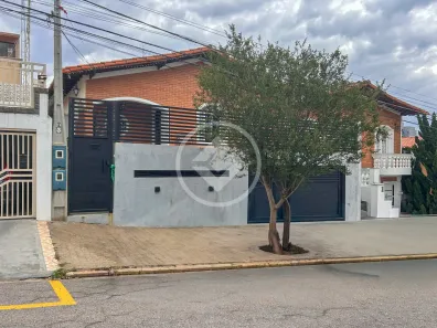 Casa com 3 Quartos para alugar, 260m² no Centro, Vinhedo