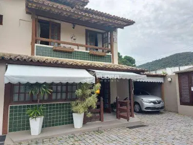 Casa de Condomínio com 3 Quartos à venda, 110m² no Santo Antônio, Niterói