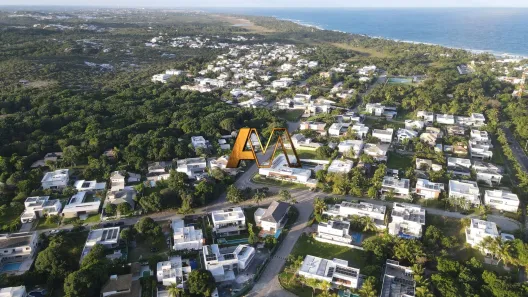 Lote/Terreno à venda, 880m² no Busca Vida (Abrantes), Camaçari