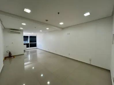 Sala Comercial à venda, 34m² no Chapada, Manaus
