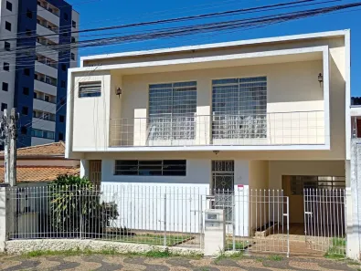 Sobrado com 3 Quartos para alugar, 208m² no Taquaral, Campinas