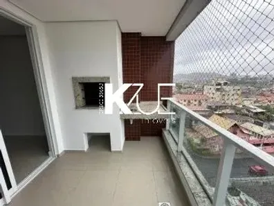Apartamento com 3 Quartos à venda, 105m² no Barreiros, São José
