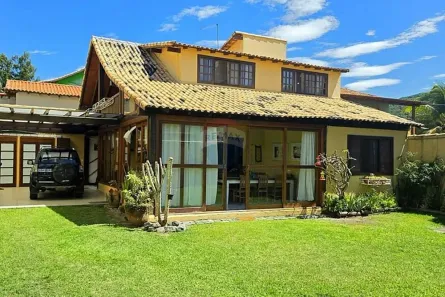 Casa com 3 Quartos à venda, 250m² no Peró, Cabo Frio