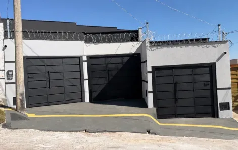 Casa com 3 Quartos à venda, 136m² no Residencial Flor do Ipê II, Senador Canedo