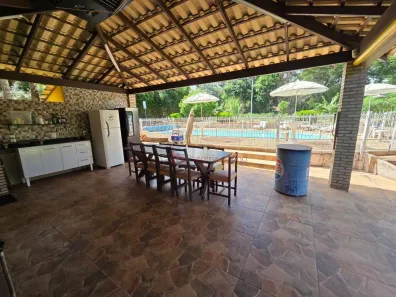 Fazenda/Sítio com 4 Quartos à venda, 672m² no Parque Residencial da Fraternidade, São José do Rio Preto
