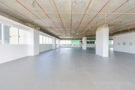 Prédio Comercial para alugar, 484m² no Alto da Glória, Curitiba