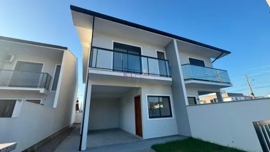 Sobrado com 3 Quartos à venda, 120m² no Forquilhas, São José