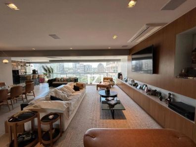 Apartamento com 3 Quartos à venda, 189m² no Santo Amaro, São Paulo