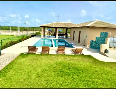 Lote/Terreno à venda, 396m² no Centro, Aquiraz