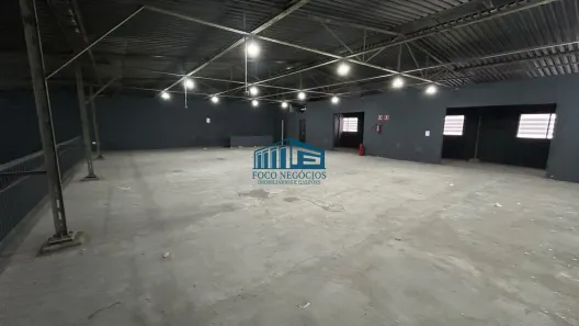 Galpão/Depósito/Armazém para alugar, 742m² no Casa Grande, Diadema