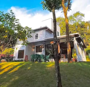 Casa com 5 Quartos à venda, 1000m² no , Brumadinho