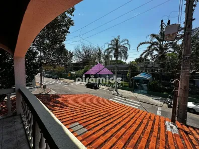 Casa com 3 Quartos à venda, 110m² no Vila Tesouro, São José dos Campos
